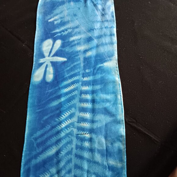 Four 100% silk Hand dyed 
 scarves - Picture 4 of 8